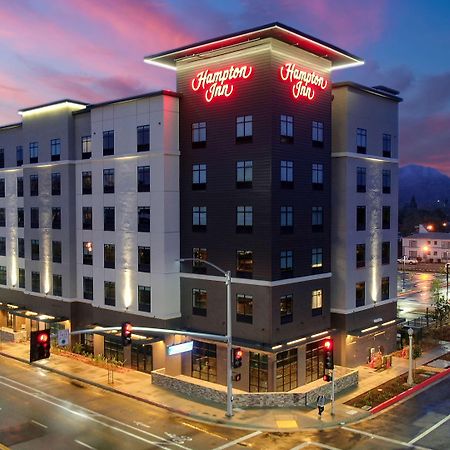 Hampton Inn Riverside Downtown Zewnętrze zdjęcie