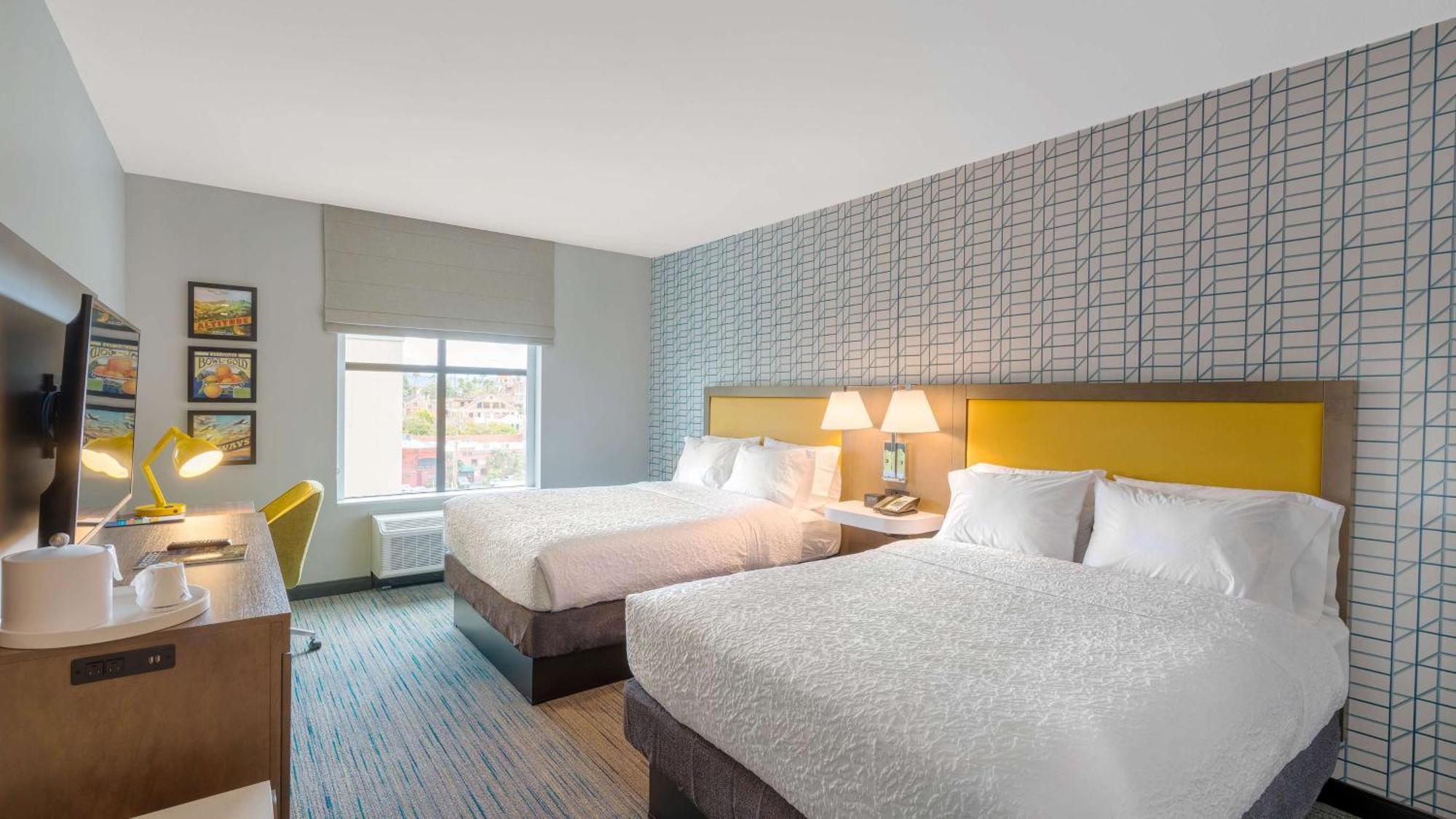 Hampton Inn Riverside Downtown Zewnętrze zdjęcie
